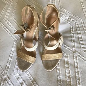 Schutz strapping sandals size 8.5